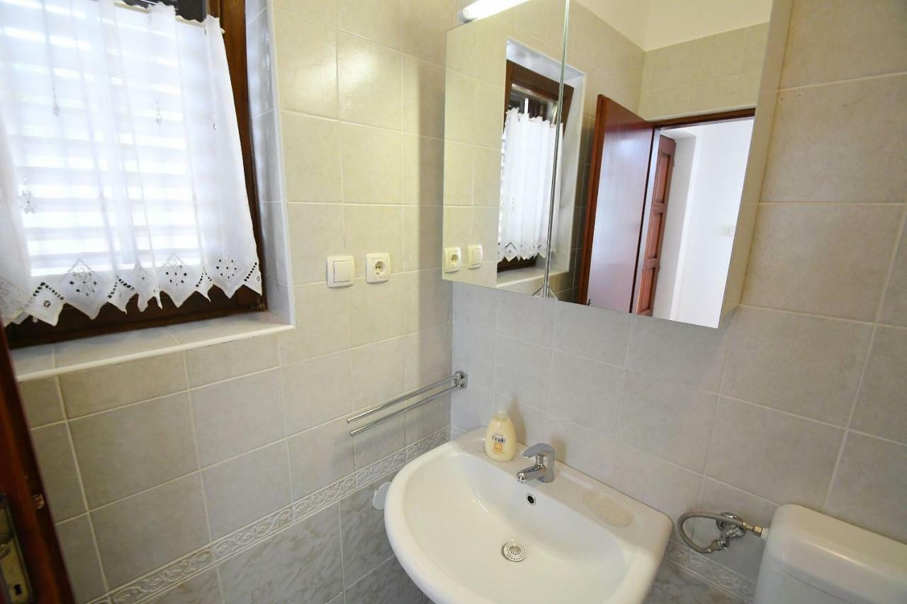 Studio Apartman Kris Marinici  Luaran gambar
